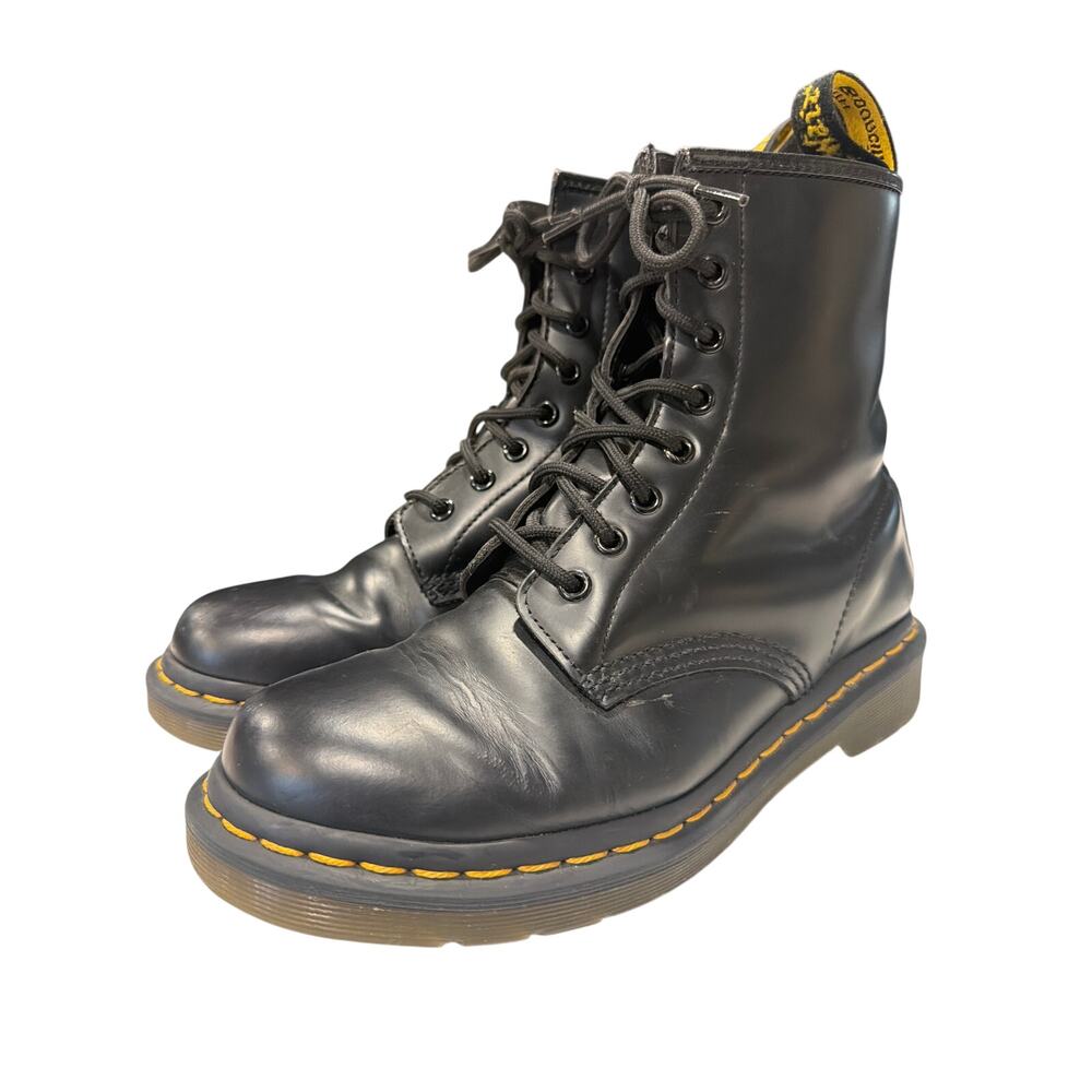 DOC DR. Martens 1460 BLACK Smooth LEATHER BOOTS SIZE 8 women’s Combat GUC